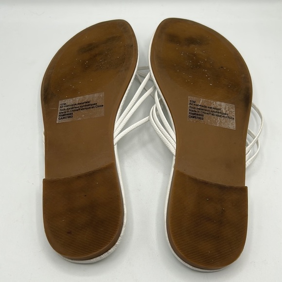14th & Union White Thong Summer Sandals Size 11 - Picture 6 of 7